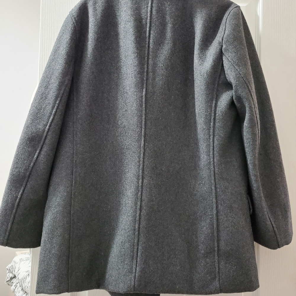 Coat - Picture 3 of 6